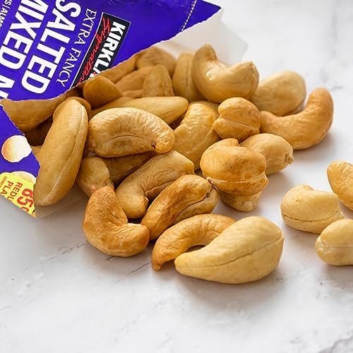 Kirkland Signature Extra Fancy Salted Mixed Nuts, 40 oz - Cashews, Almonds, Pecans, Brazil Nuts and Macadamia Nuts -  Pack of 1 with Multi-Purpose Keychain